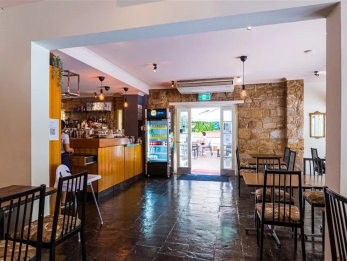 north-sydney-cafe-amp-pizzeria-fully-fitted-venue-outdoor-area-0