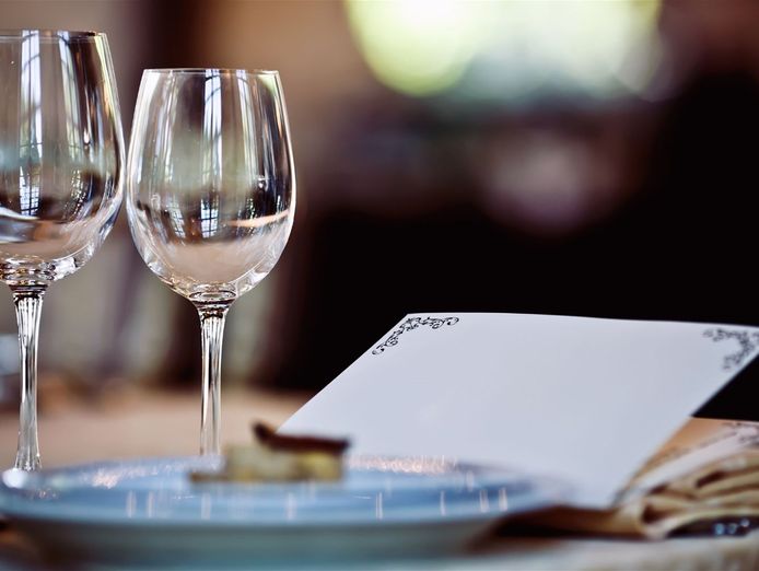 locals-favourite-consistently-booked-out-restaurant-0