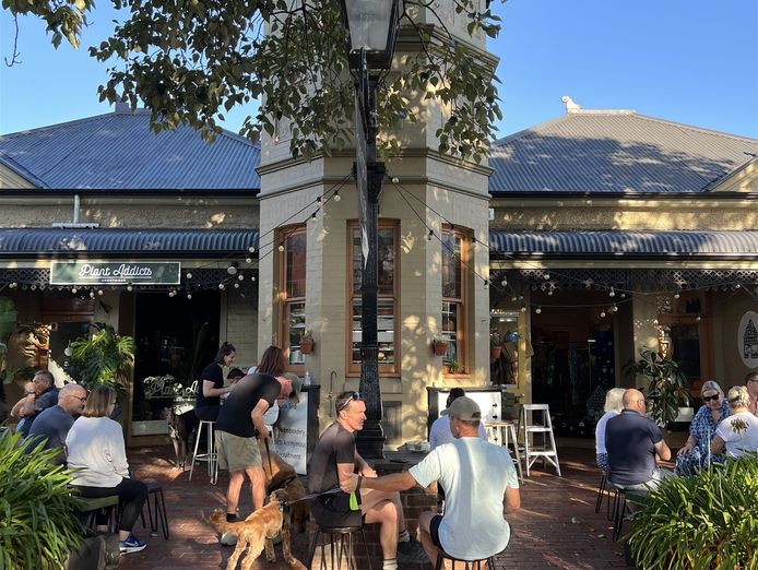 unique-thriving-cafe-geelong-0