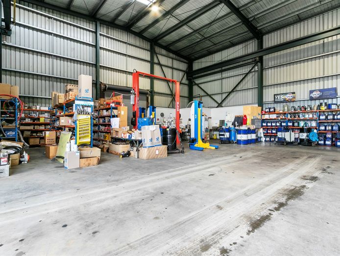 well-established-truck-and-trailer-mechanics-business-available-for-purchase-5