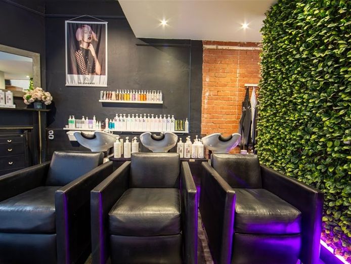 longstanding-hair-salon-with-strong-recurring-clientele-1