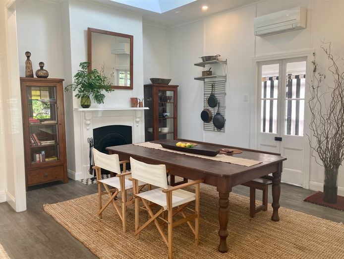 turnkey-treasure-in-bangalow-50k-in-assets-amp-serious-potential-1