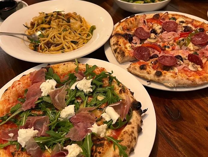 north-sydney-cafe-amp-pizzeria-fully-fitted-venue-outdoor-area-4
