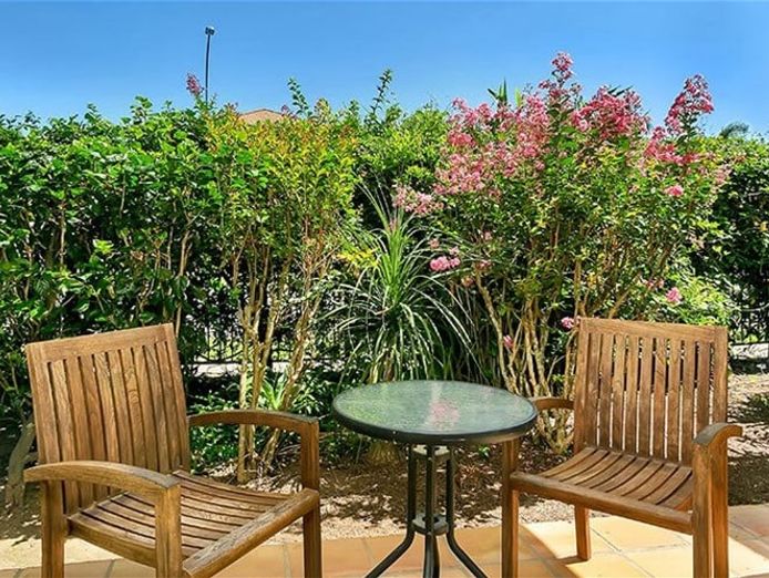 possibly-the-best-management-rights-deal-ever-3