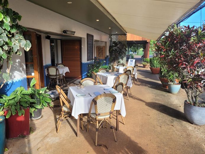 popular-a-la-carte-restaurant-2