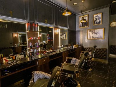 ready-to-trade-barber-shop-in-prime-bankstown-location-1
