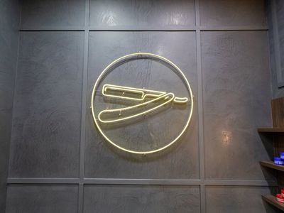 ready-to-trade-barber-shop-in-prime-bankstown-location-3