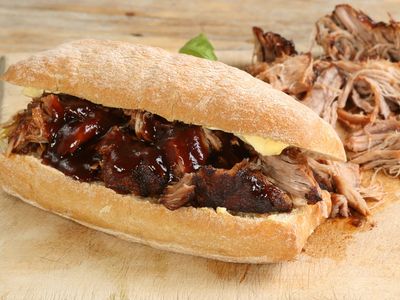 exceptional-coastal-hospitality-opportunity-thriving-profitable-7