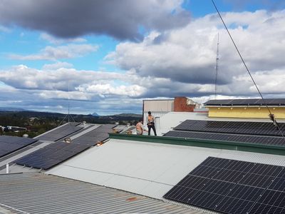 leading-renewable-energy-installation-business-2