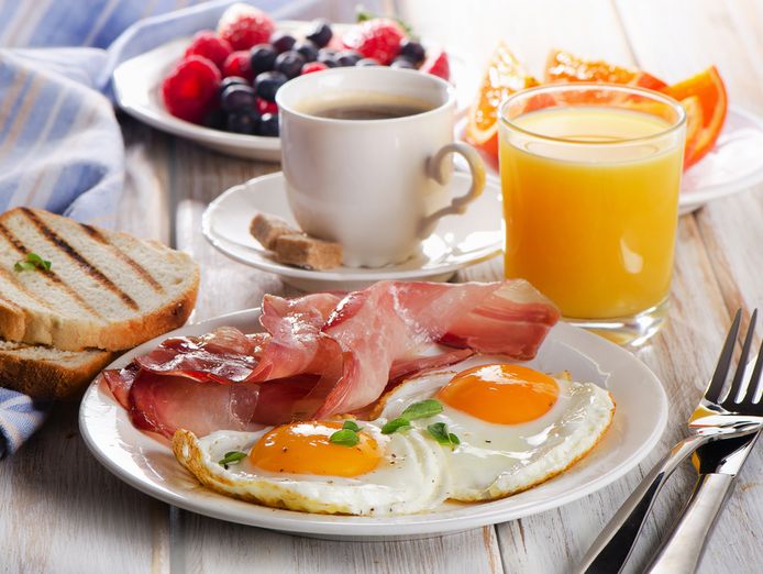 established-cafe-for-sale-fantastic-hervey-bay-marina-location-2