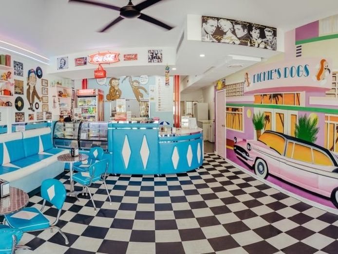an-iconic-and-vibrant-50s-diner-airlie-beach-6