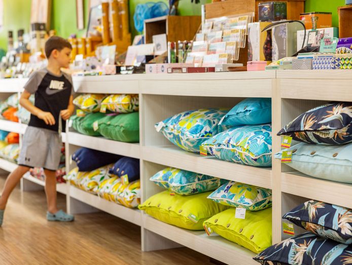 a-vibrant-and-colourful-retailer-1