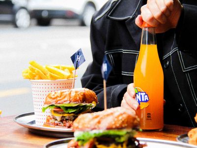 own-a-huxtaburger-restaurant-franchise-in-south-perth-or-surrounding-suburbs-4