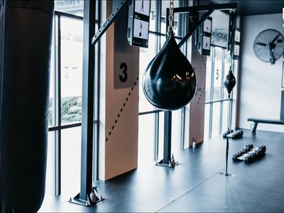 ubx-boxing-and-strength-boutique-fitness-gym-limited-territories-in-brisbane-6