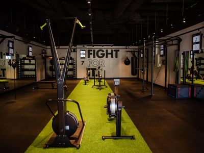 existing-ubx-boxing-strength-gym-for-sale-in-gladstone-0