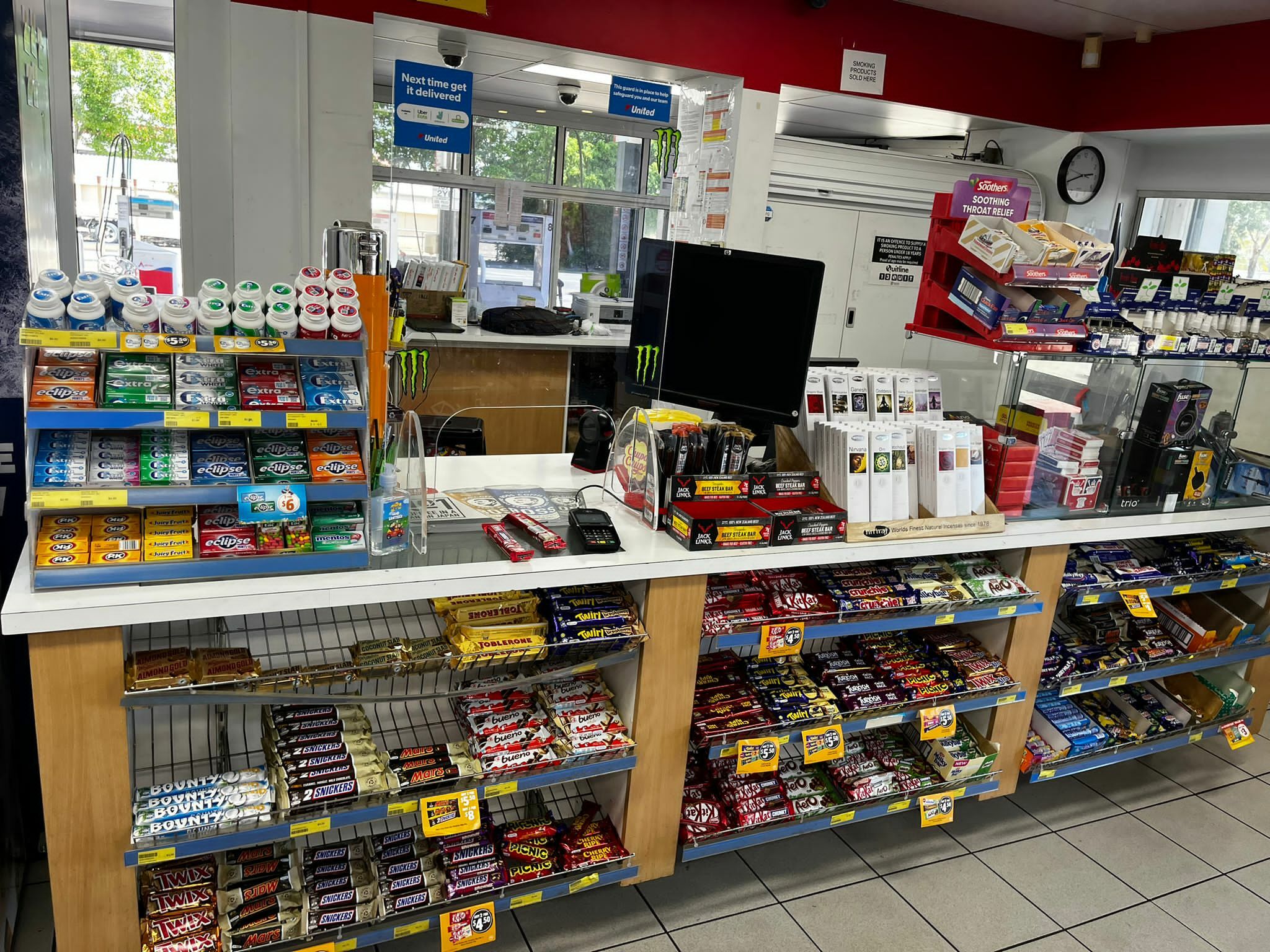 Independent service Station For sale in Townsville in West End QLD