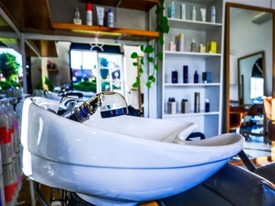 geelong-hair-salon-asset-sale-and-lease-transfer-0