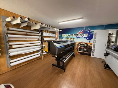profitable-signage-business-for-sale-brisbane-north-3