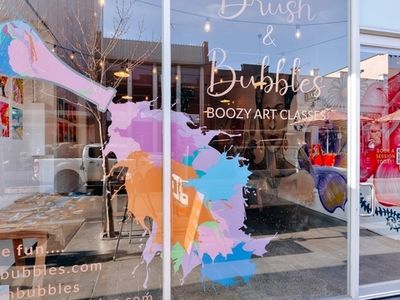 brush-and-bubbles-art-studio-8