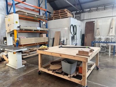 turnkey-workshop-amp-showroom-creative-space-ready-to-go-8