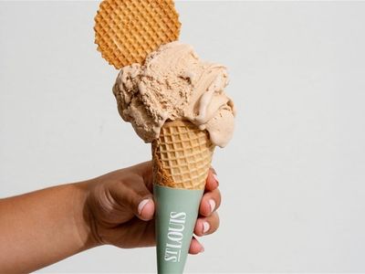 high-end-coffee-amp-gelato-business-staff-run-for-you-1