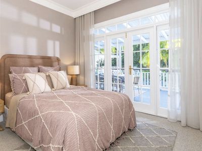 exclusive-carpet-amp-flooring-business-high-profits-1
