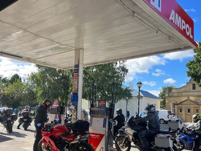 easy-to-run-petrol-station-with-untapped-revenue-streams-4