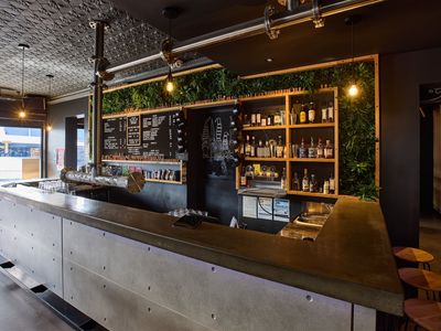 microbrewery-amp-bar-in-north-hobart-turnkey-5