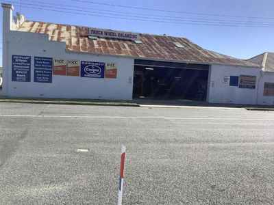 property-amp-business-included-donald-tyre-amp-exhaust-centre-2