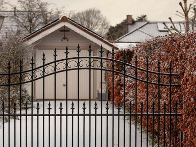 established-fencing-business-1