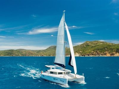 queenslands-most-awarded-bareboat-charter-business-0
