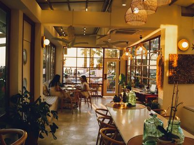 coming-soon-two-businesses-in-one-cafe-amp-boutique-shop-3