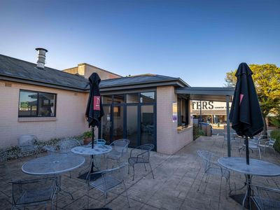 highly-profitable-bakery-in-country-tourist-town-5