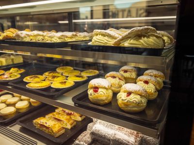 highly-profitable-bakery-in-country-tourist-town-3