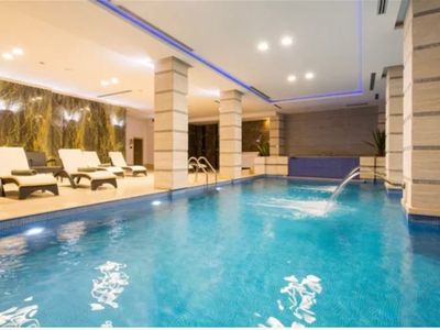 established-swimming-pool-amp-spa-construction-amp-installation-2