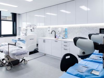 step-into-industry-leading-aesthetics-brand-the-derm-lab-3