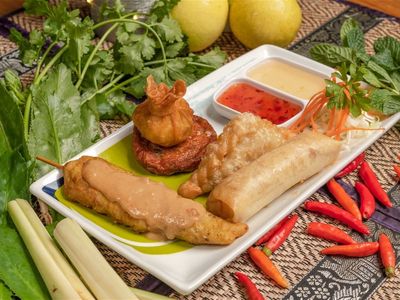 established-thai-restaurant-strong-local-following-5
