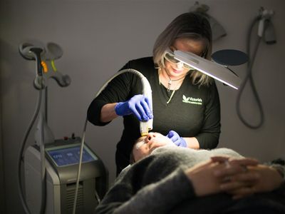 cosmetic-clinic-tasmania-first-class-business-5