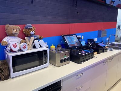 coming-soon-cold-rock-ice-cream-store-werribee-5
