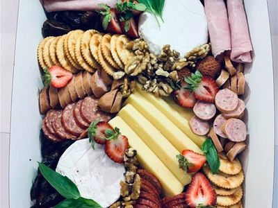 munchies-cafeteria-amp-ez4u-meals-3