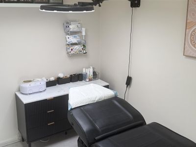 beauty-salon-adelaide-north-strong-bookings-amp-income-1