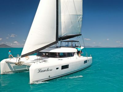 queenslands-most-awarded-bareboat-charter-business-1