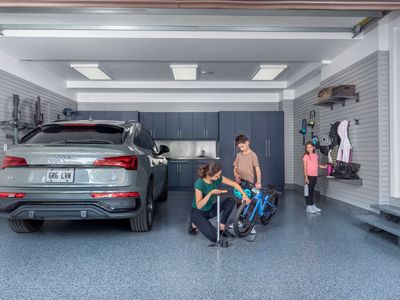 gold-coast-garage-fit-out-business-with-showroom-0