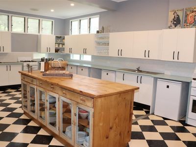 rare-freehold-coastal-lodge-boutique-accommodation-5