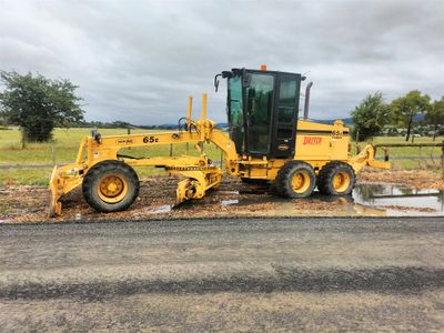 established-earthmoving-business-steady-annual-revenue-0