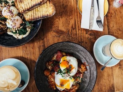 price-reduced-to-sell-landmark-pakington-st-cafe-0