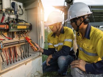 price-reduced-commercial-electrical-data-and-fibre-optic-5
