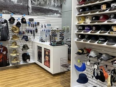 exceptional-opportunity-own-a-profitable-retail-business-6