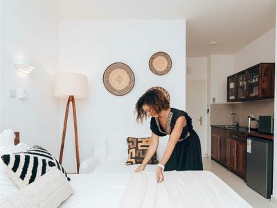 coming-soon-accommodation-business-easy-to-run-0