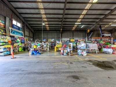 buying-power-meets-customer-loyalty-at-geelong-farm-and-pet-5